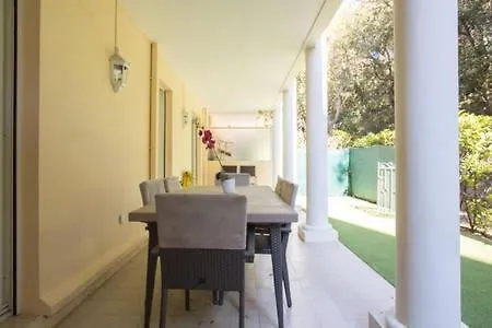 Riviera Home Mandelieu-la-Napoule 0*,